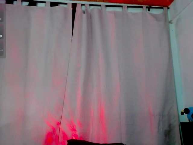 Evah-lee live cam on BongaCams