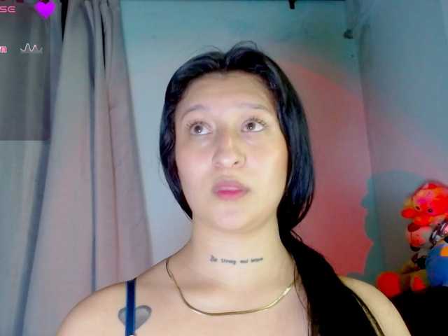 Evah-lee live cam on BongaCams