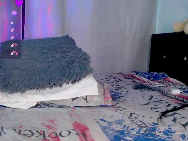 Evah-lee live cam