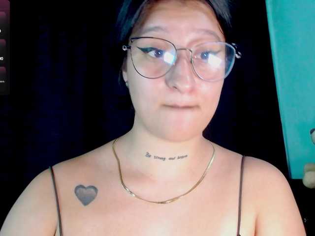 Evah-lee live cam on BongaCams