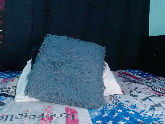 Evah-lee live webcam show