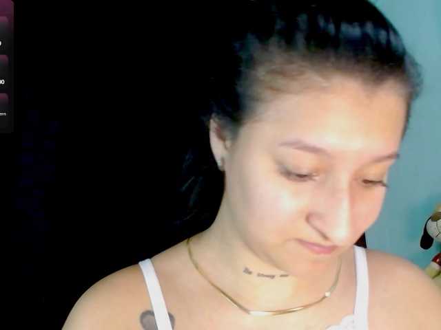 Evah-lee live cam on BongaCams