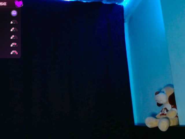Evah-lee live cam on BongaCams