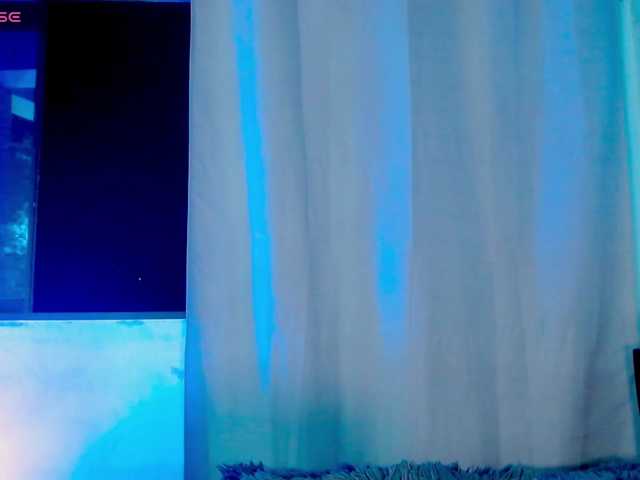 Evah-lee live cam on BongaCams