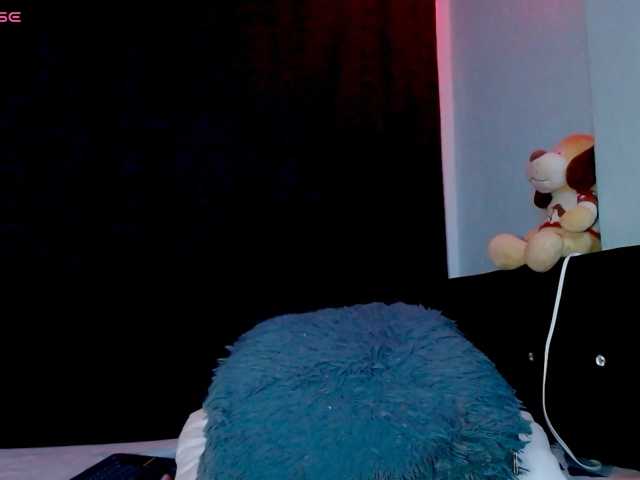 Evah-lee live cam on BongaCams