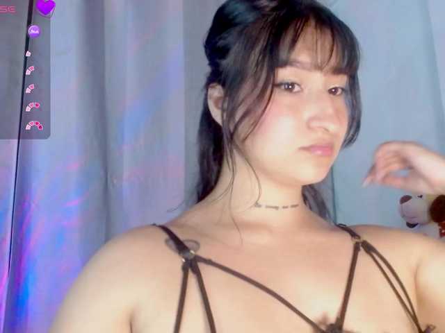 Evah-lee live cam