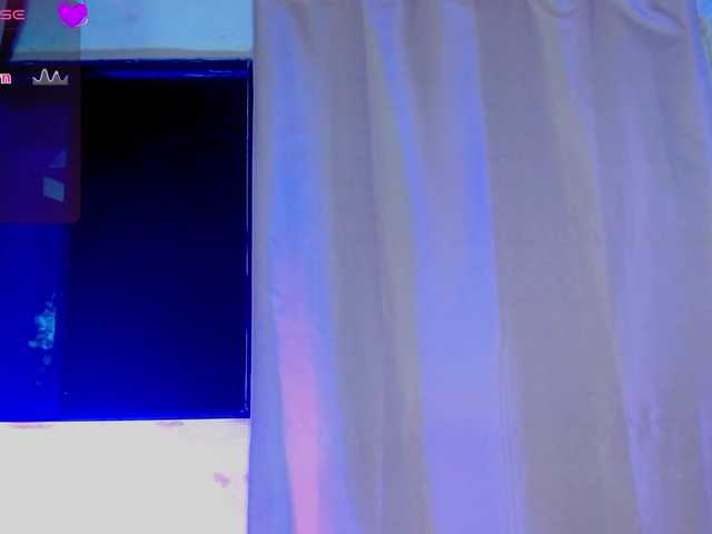 Evah-lee live cam on BongaCams