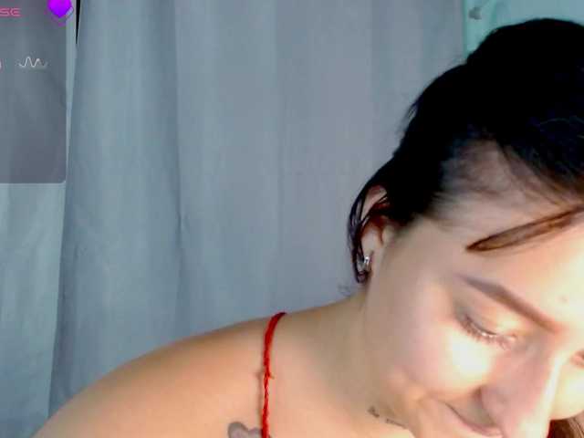 Evah-lee live cam on BongaCams
