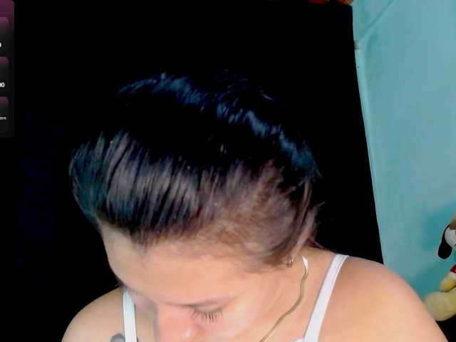 Evah-lee live webcam show