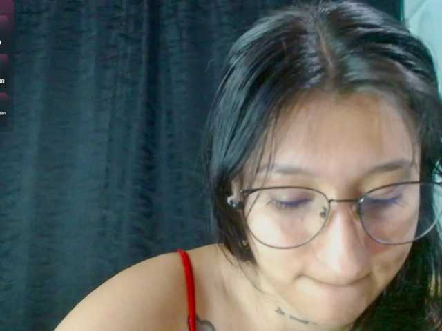 Evah-lee live cam on BongaCams