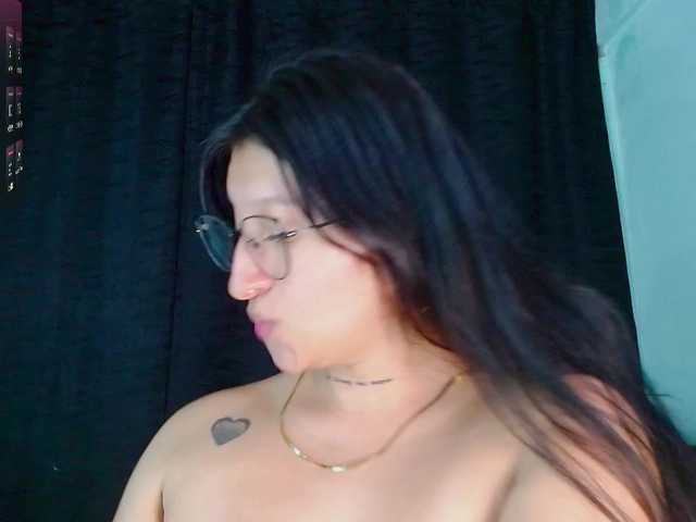 Evah-lee live webcam show