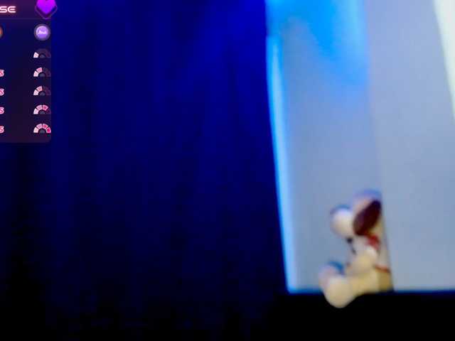Evah-lee, 21 y/o - Live Cam on BongaCams