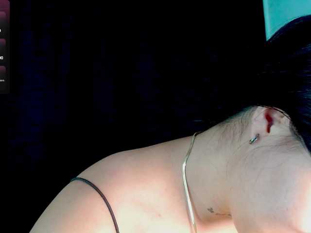 Evah-lee live cam on BongaCams
