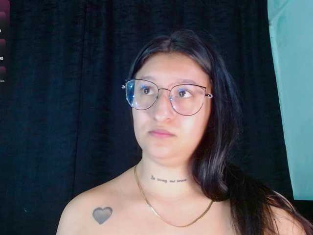 Evah-lee live webcam show