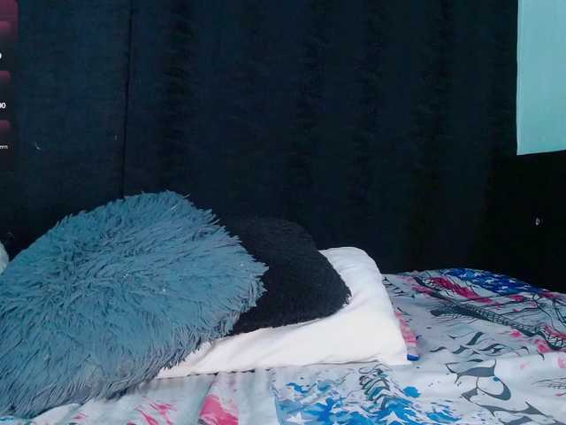 Evah-lee live cam on BongaCams