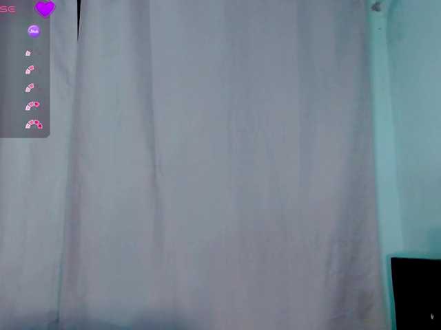 Evah-lee live cam on BongaCams