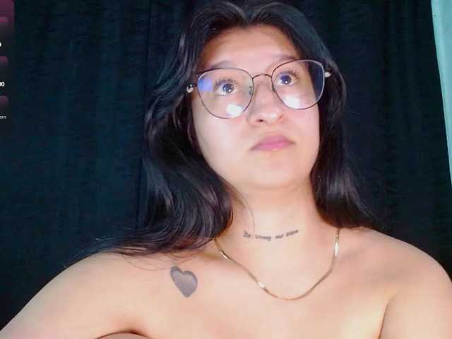 Evah-lee live webcam show