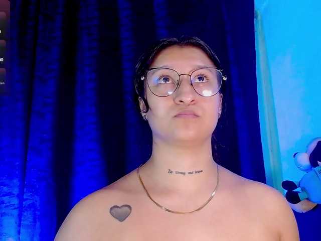evah-lee cam belle