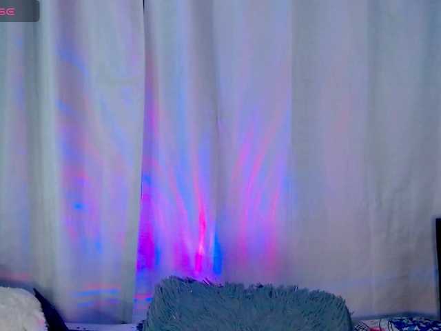 Evah-lee live cam on BongaCams