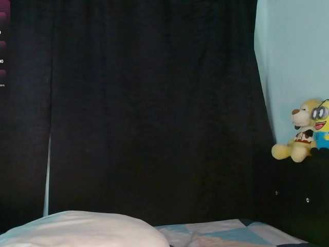 Evah-lee live cam on BongaCams
