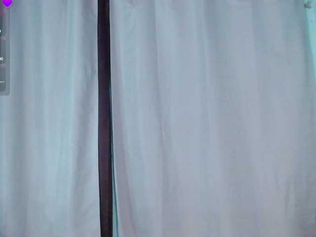 Evah-lee live cam on BongaCams
