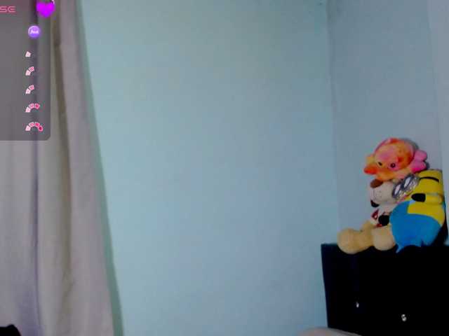 Evah-lee live cam on BongaCams