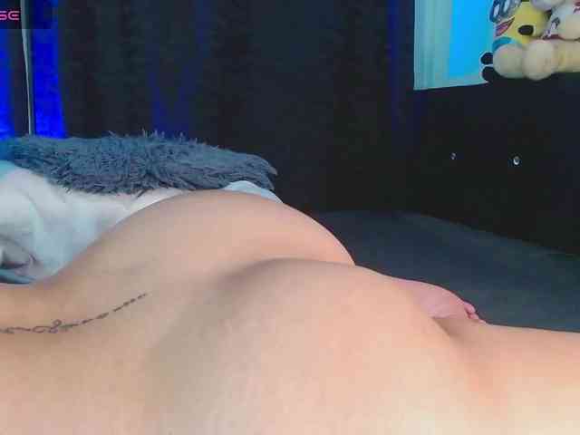 Evah-lee Live Webcam on BongaCams