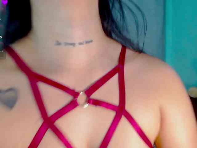 Evah-lee webcam