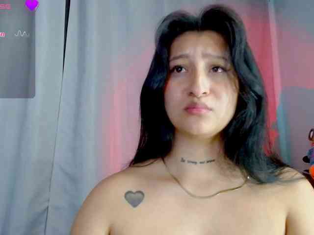 Model: Evah-lee