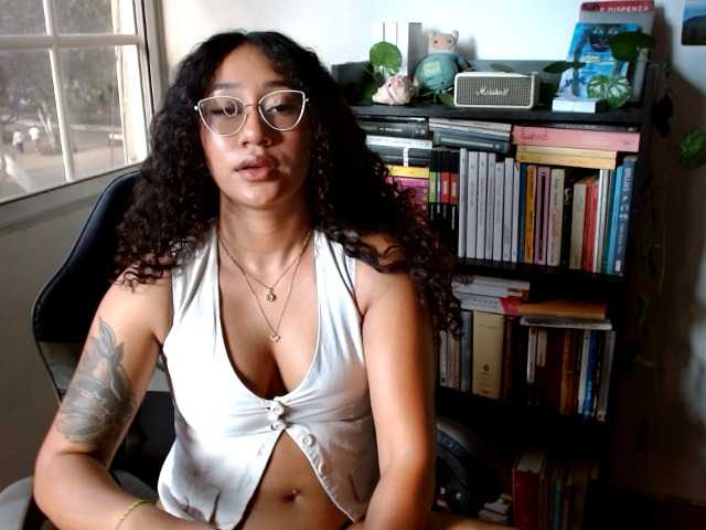 clitia-xx live cam on BongaCams