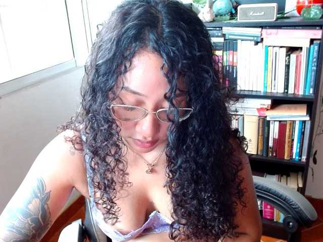 clitia-xx live cam on BongaCams
