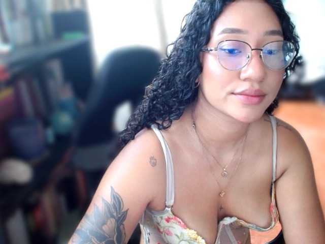 clitia-xx live cam on BongaCams