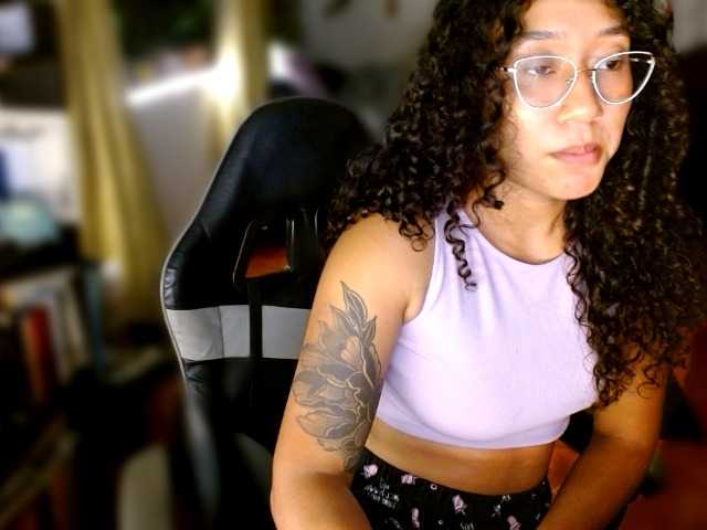 clitia-xx's BongaCams show and profile