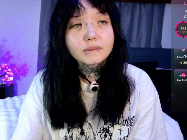 Leinbone — live female cam