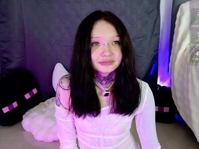 Leinbone live cam on BongaCams
