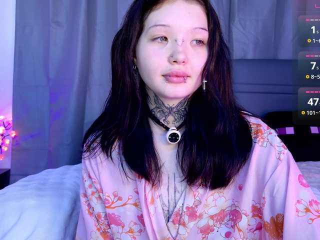 Leinbone live cam on BongaCams
