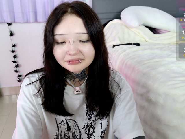 Leinbone live cam on BongaCams