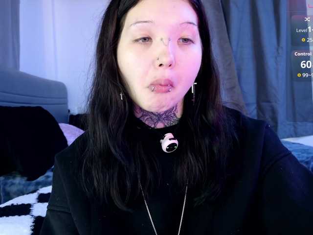 Leinbone live cam on BongaCams