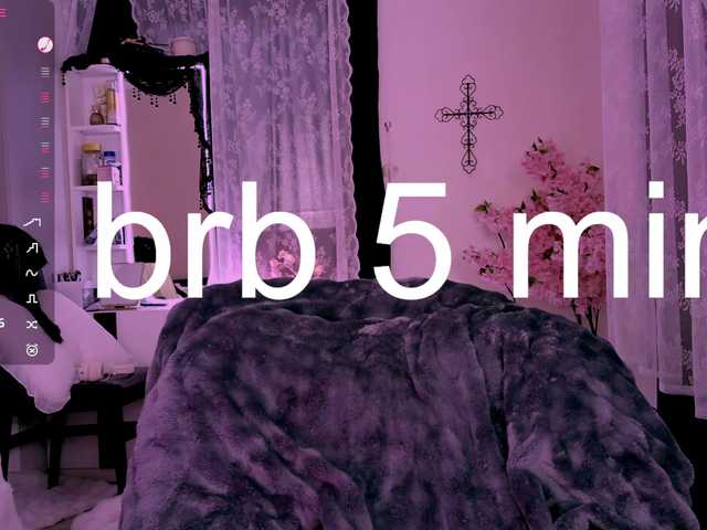 Leinbone's BongaCams show and profile