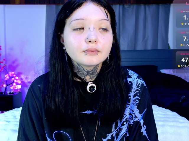 Leinbone live cam on BongaCams