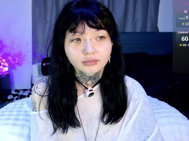 Leinbone live cam on BongaCams