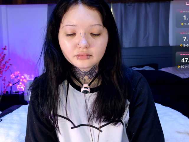 Leinbone live cam on BongaCams