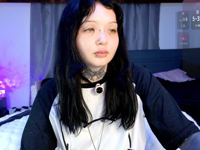 Leinbone live cam on BongaCams