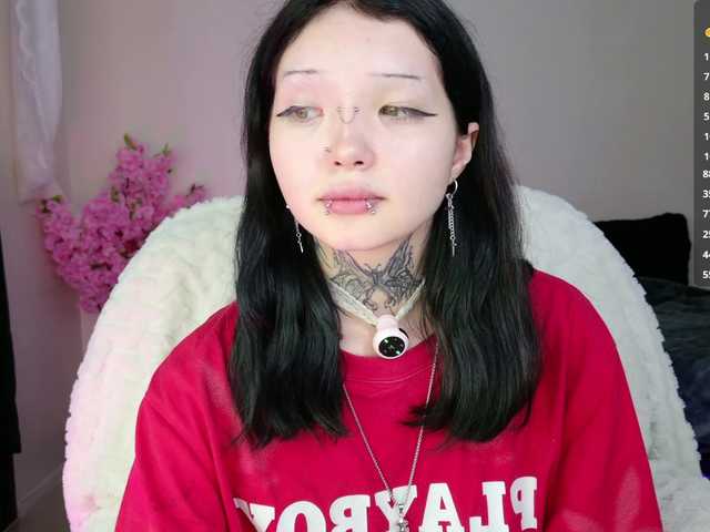 Leinbone live cam on BongaCams