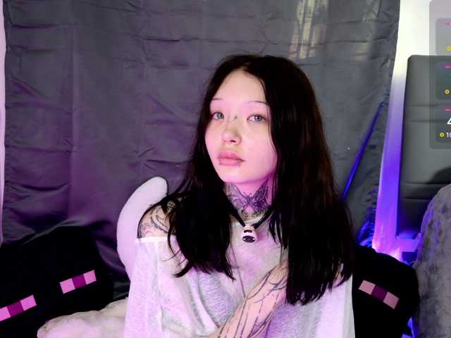 Leinbone live cam on BongaCams