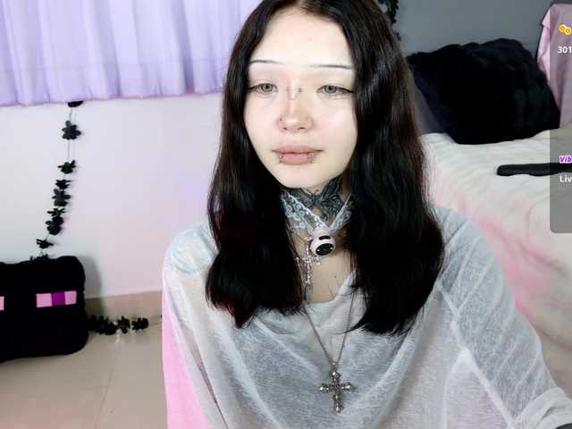 Leinbone live cam on BongaCams