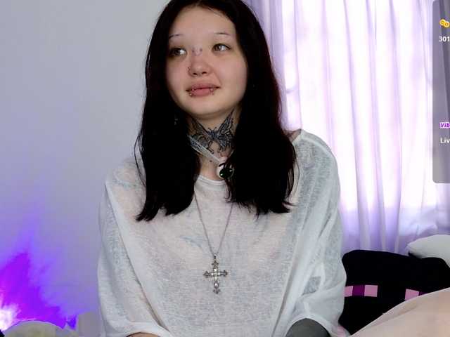 Leinbone live cam on BongaCams