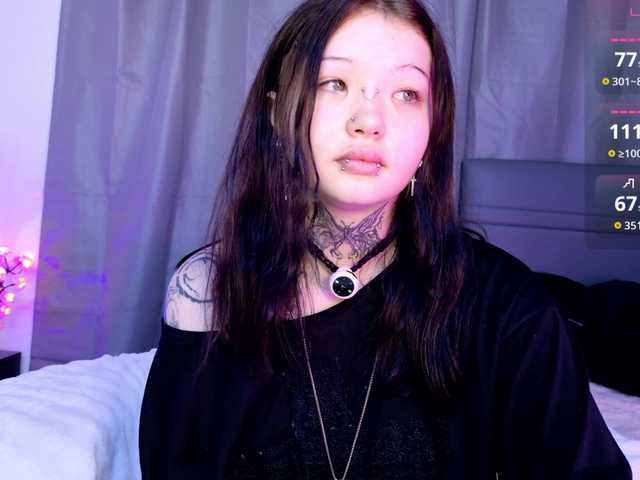 Leinbone live cam on BongaCams