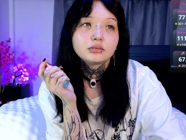 Leinbone live cam on BongaCams