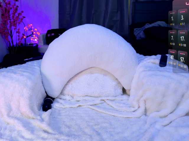 Leinbone live cam on BongaCams